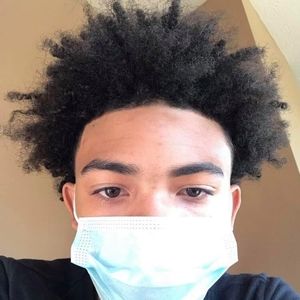 Meet your Posher, Lawrence